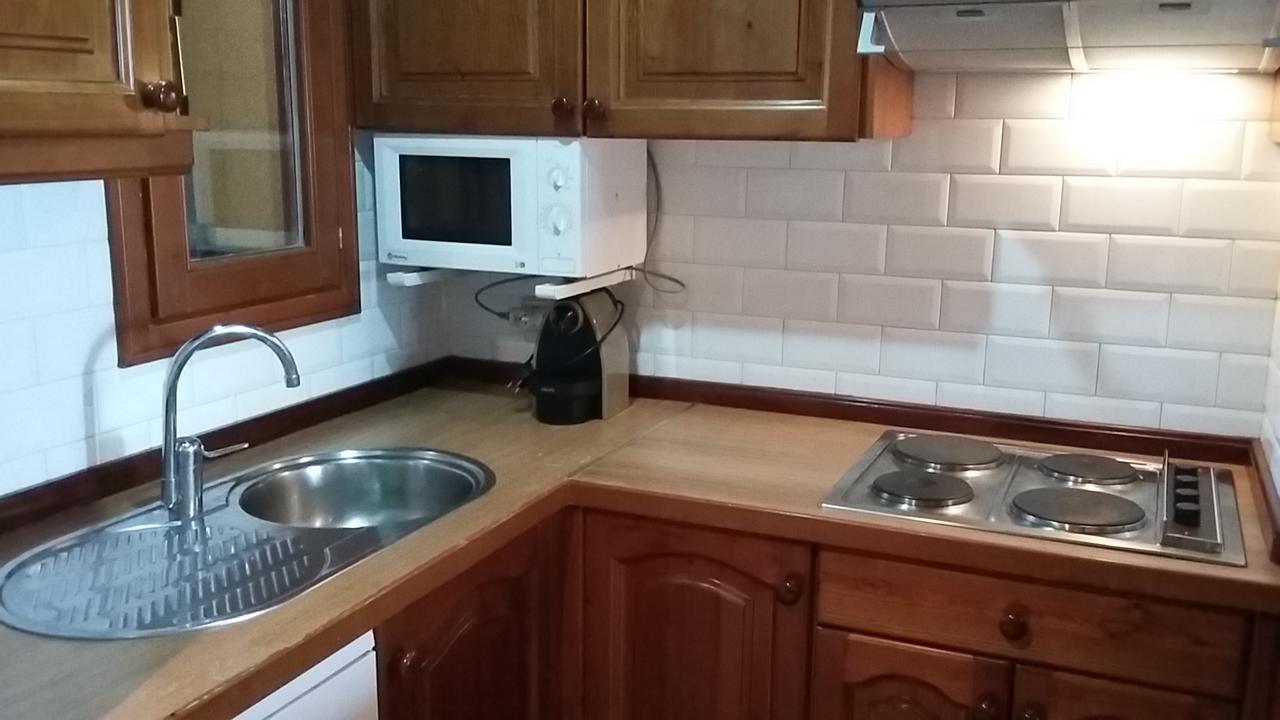 Apartamentos Tanau บาเกย์รา-เบเรต ภายนอก รูปภาพ