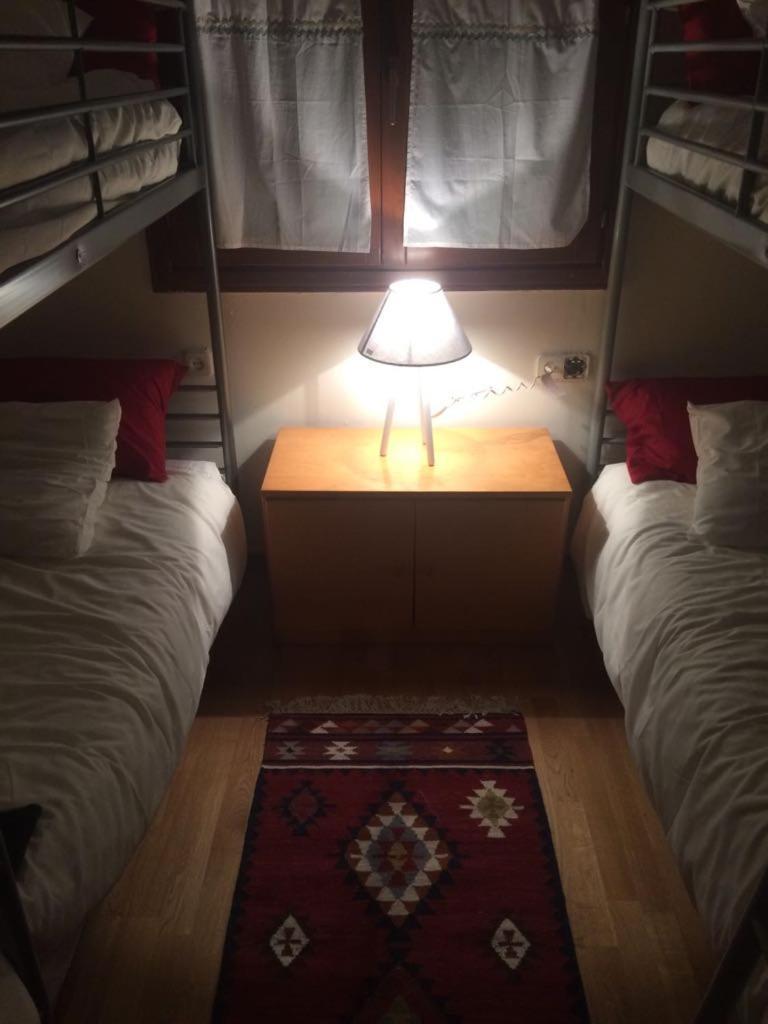 Apartamentos Tanau บาเกย์รา-เบเรต ภายนอก รูปภาพ